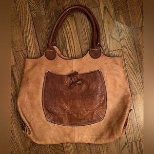 New w/o tags..Oversized Costanza Rota  Distressed Leather Bag ..made in Italy